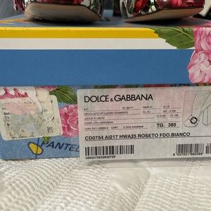 Dolce & Gabbana Shoes - size 38 1/2, good conditions for spring and summer.